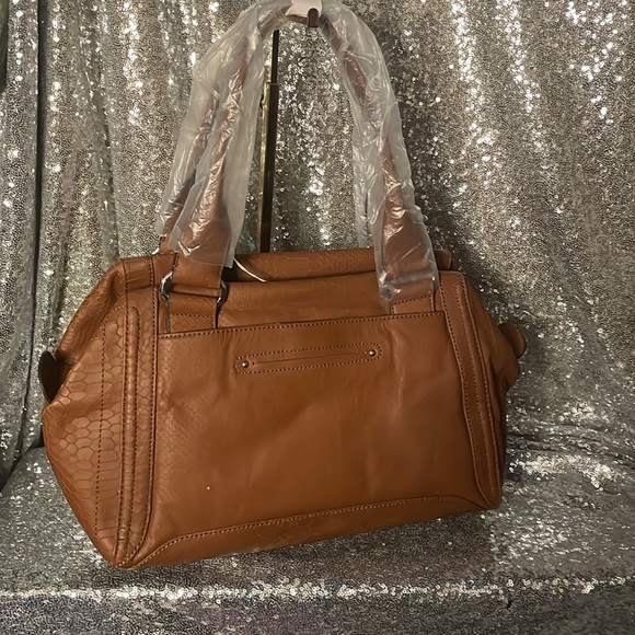 B. Makowsky Handbag NWT - Picture 2 of 9